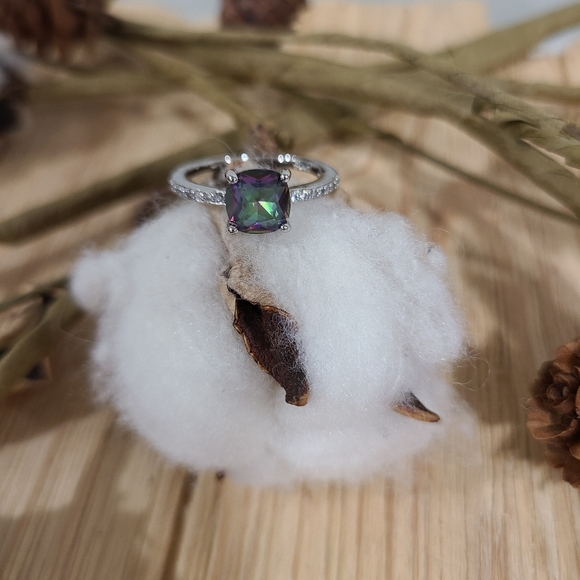 🌟🌟NEW🌟🌟GORGEOUS!! Rainbow Topaz Cushion Cut Ring in 925 Sterling Silver - Picture 8 of 13